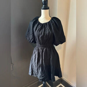 Moon River Black Puff Sleeve Midi Keyhole Back dress size small